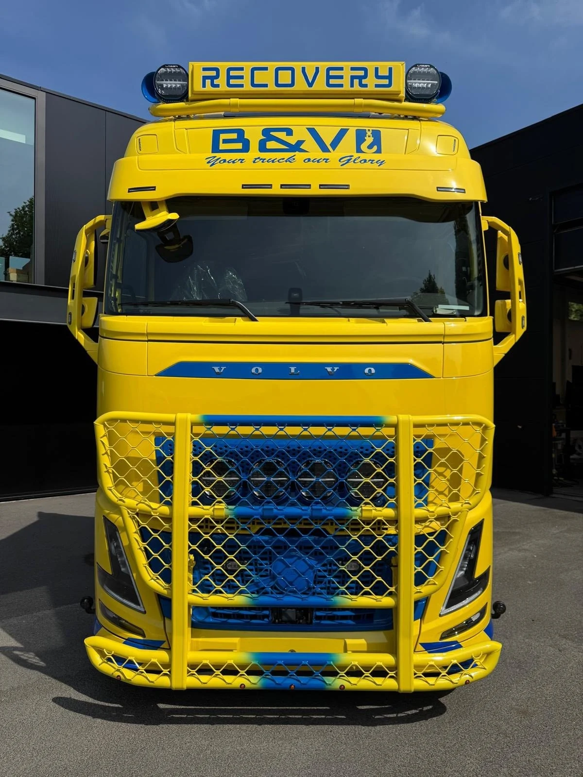 volvo-fh-aero-parasol-tipo-4 (1)